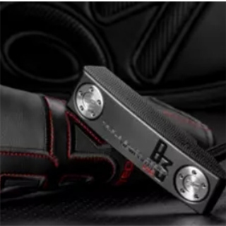 B3 TRIPLE BLACK DESIGN LTD NEWPORT 2　スコッティキャメロン3