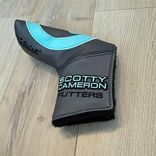 Scotty Cameron　パターカバー　スコッティブルー1